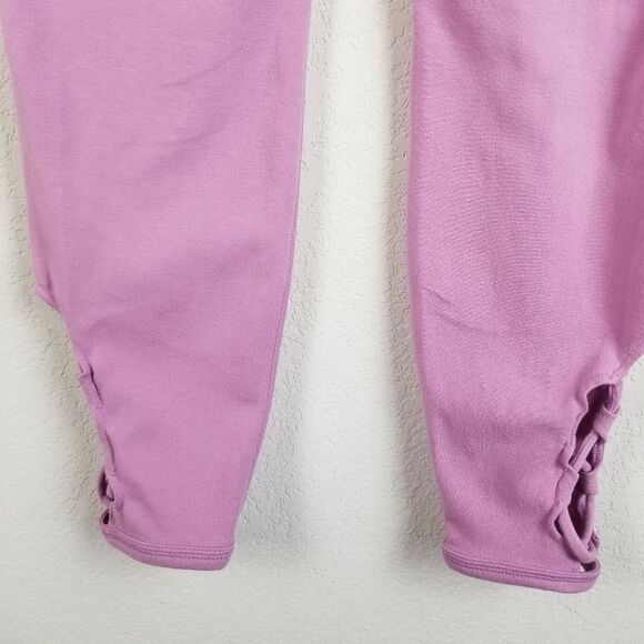 Old Navy Active Go Dry Lattice Hem Lilac Leggings Size‎ M - Picture 8 of 10